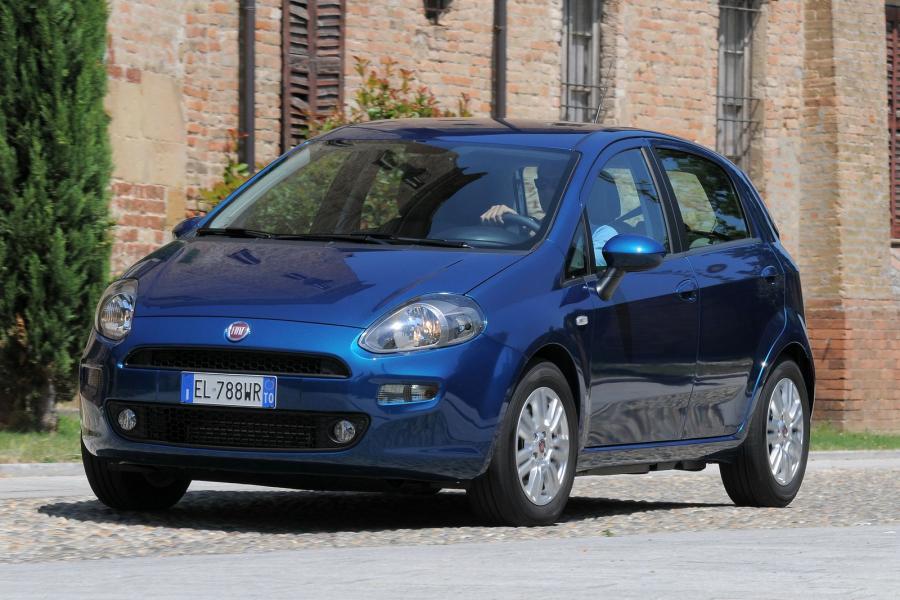  Fiat Punto 5-Door 2012 года  (фото 25 из 30)